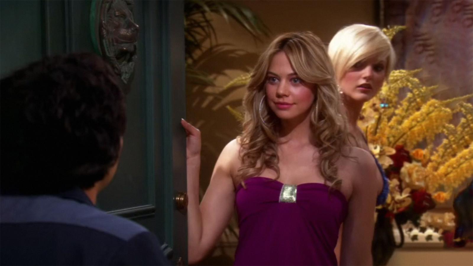 TBBT Guest Star Has Us Fooled Looking Unrecognizable in 2 Different Roles - image 1
