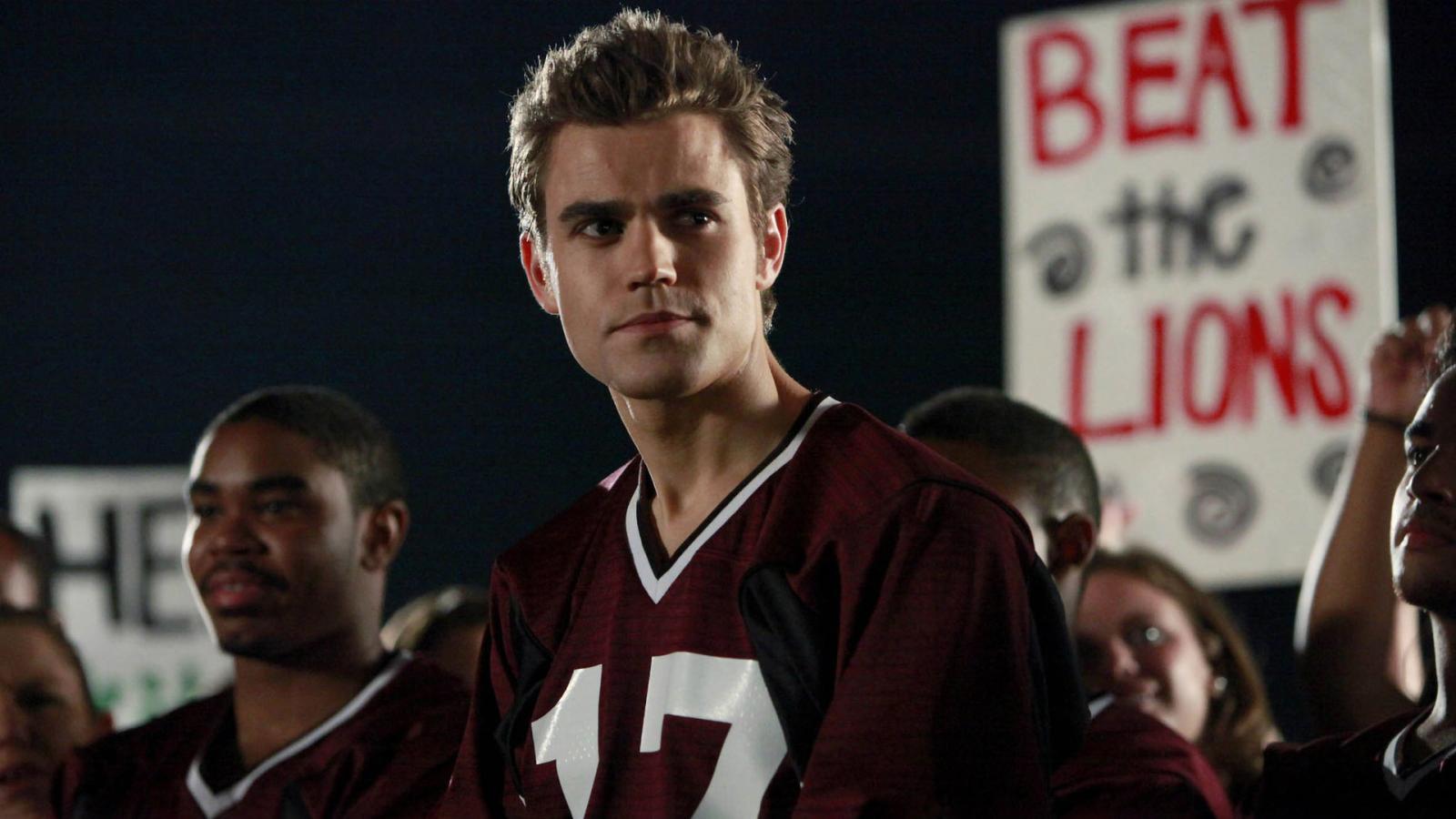 10 Hottest The Vampire Diaries Characters, Ranked by Reddit - image 5