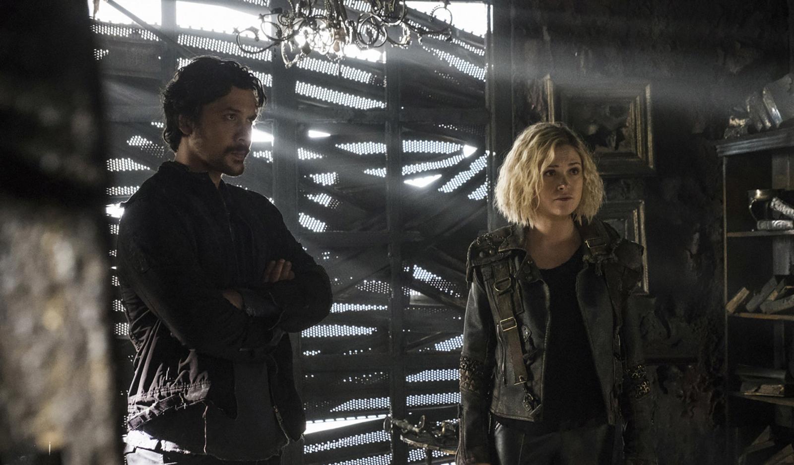 Wenclair, Bellarke, and 8 More Best Friendships in TV Series - image 1