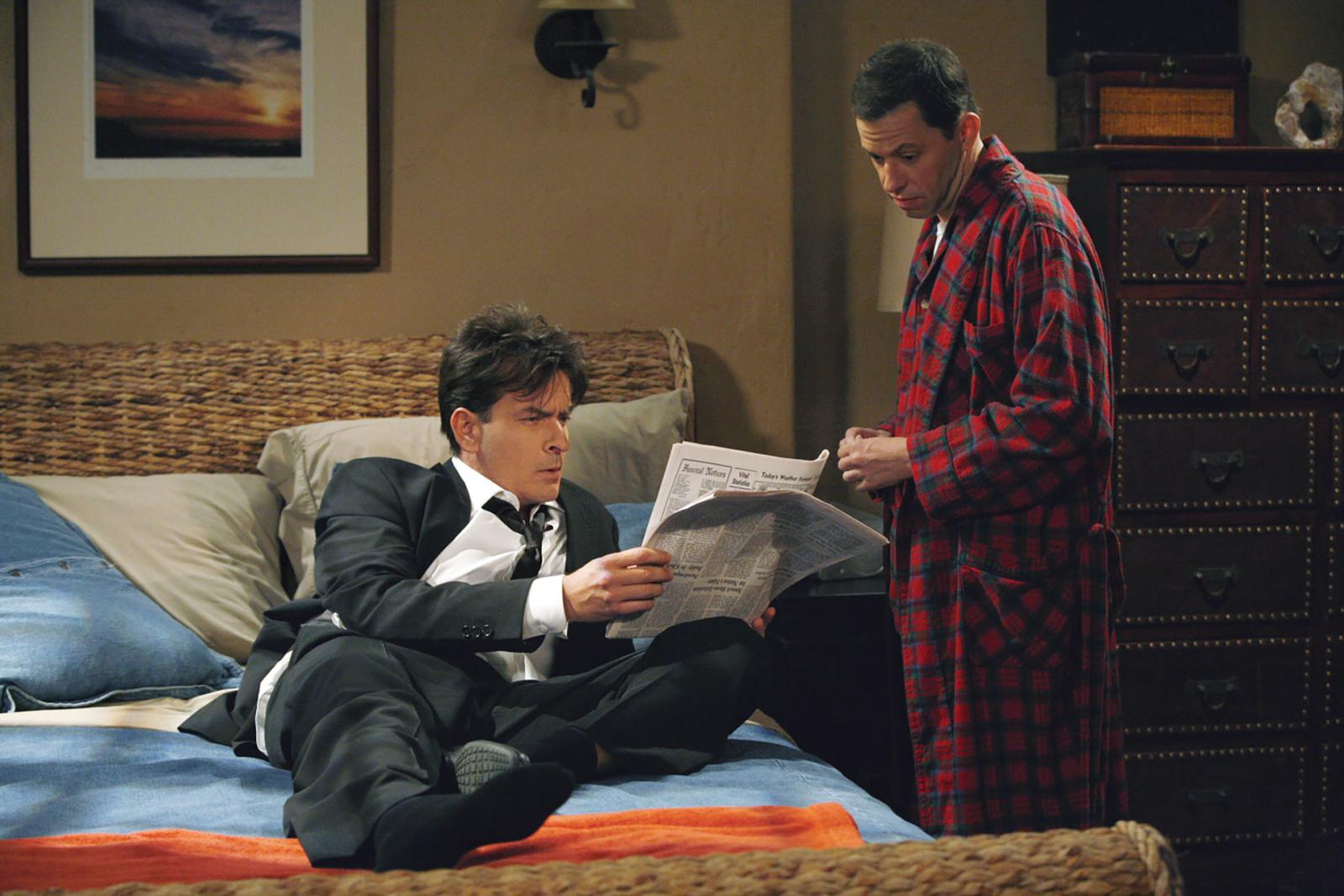 A Brief History of Charlie Sheen Hating on Chuck Lorre — And Vice Versa - image 1