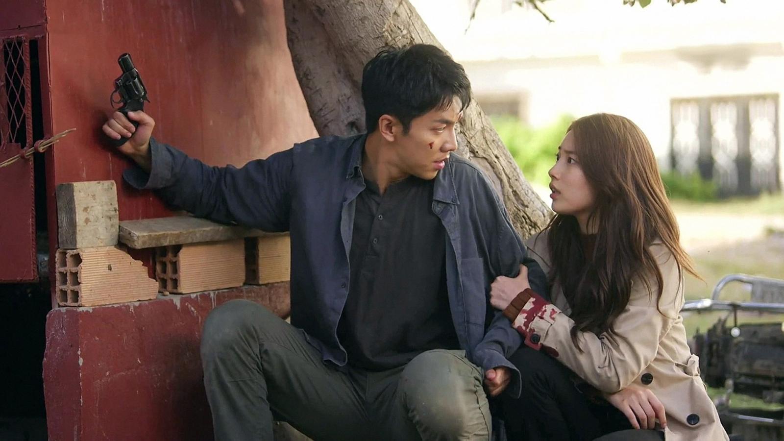 7 Korean Dramas on Netflix With Enough Action to Balance All That Romance - image 3