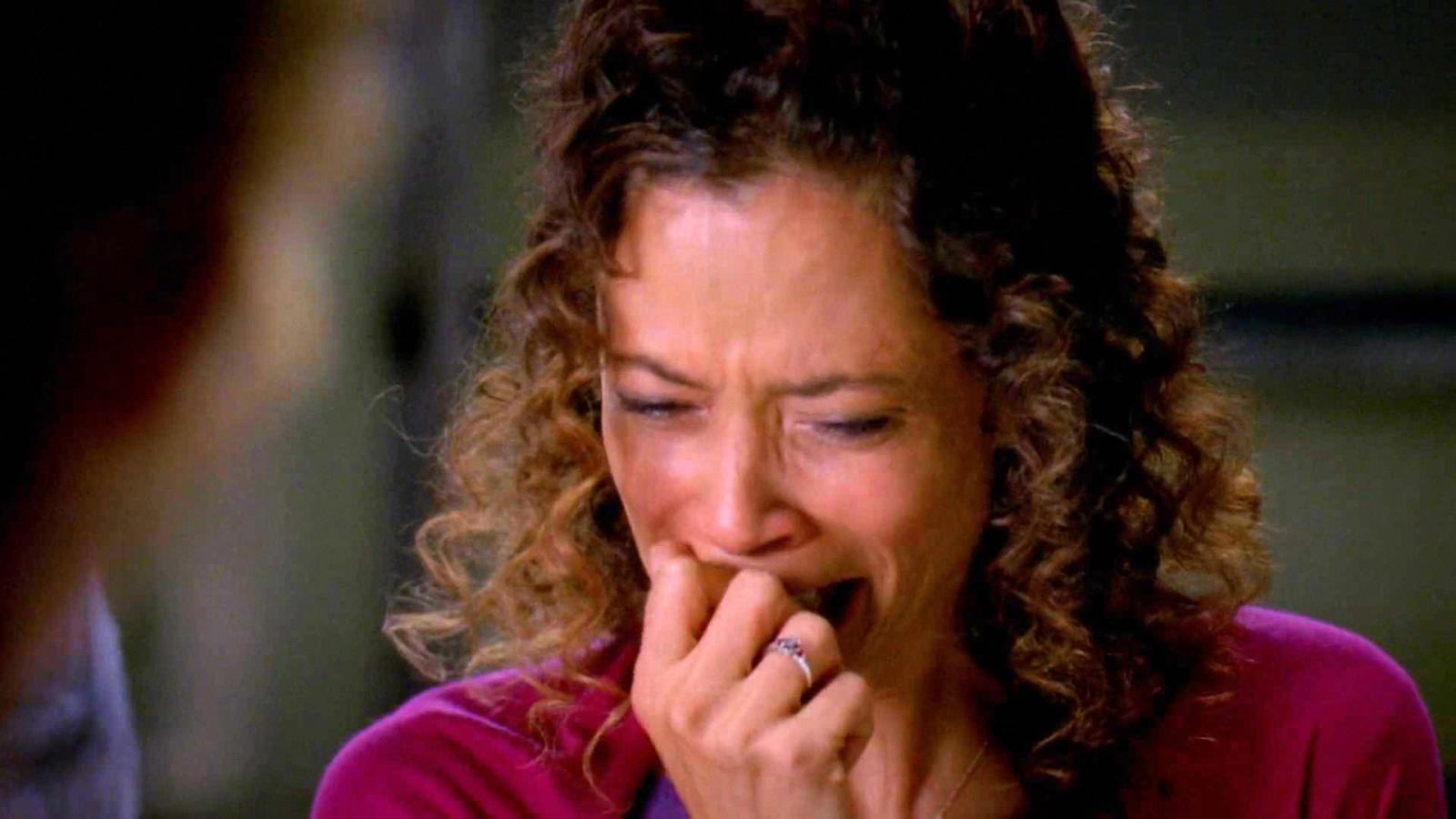 5 Scenes That Never Fail to Bring Grey's Anatomy Fans to Tears - image 4