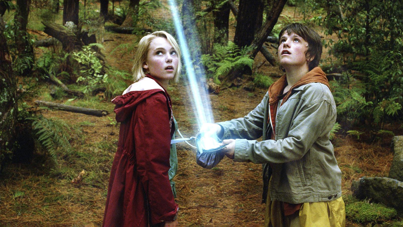Had Enough of Harry Potter? Try These 15 Fantasy Movies Instead - image 6