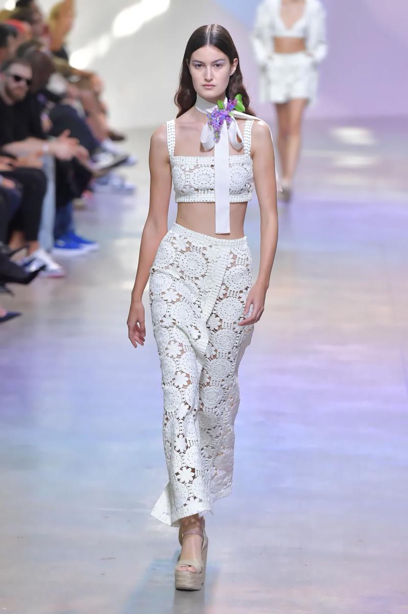 10 Spring-Summer 2023 Fashion Trends Straight From the Runway - image 4