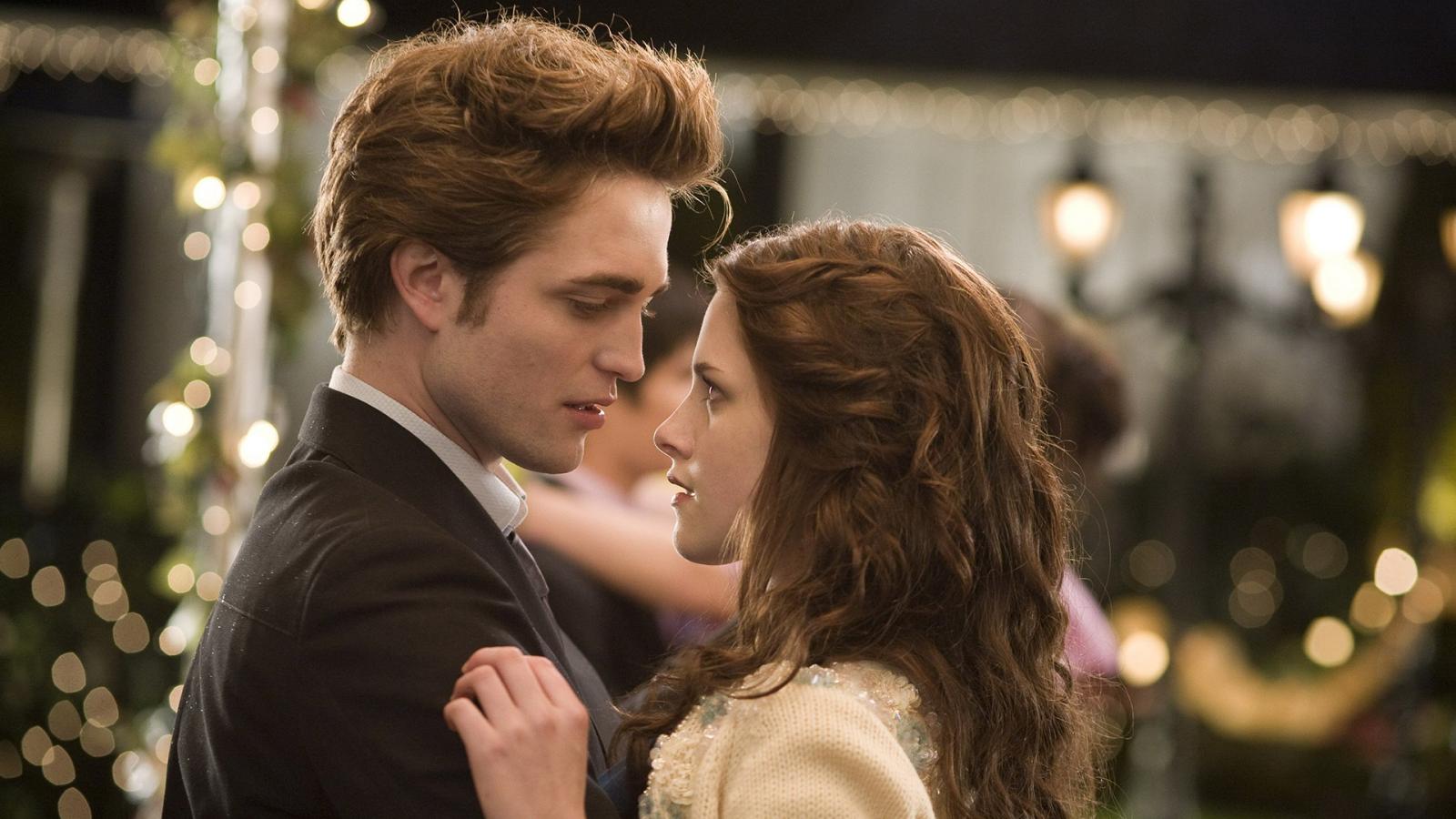 10 Problematic On-Screen Relationships We Had to Endure - image 2