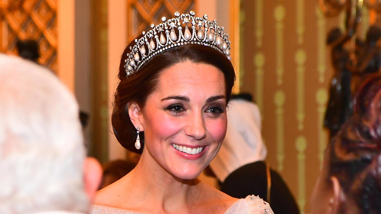 5 Most Expensive Pieces From Kate Middleton's $100 Million Jewelry Collection - image 3