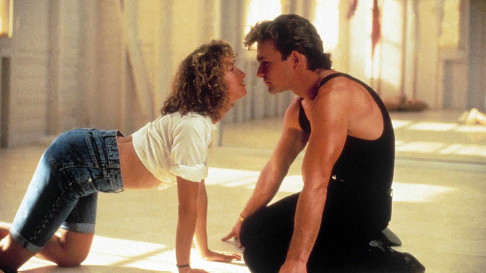 These 80s Rom-coms Got Reddit All Starry-Eyed: But Who Made It to #1? - image 4