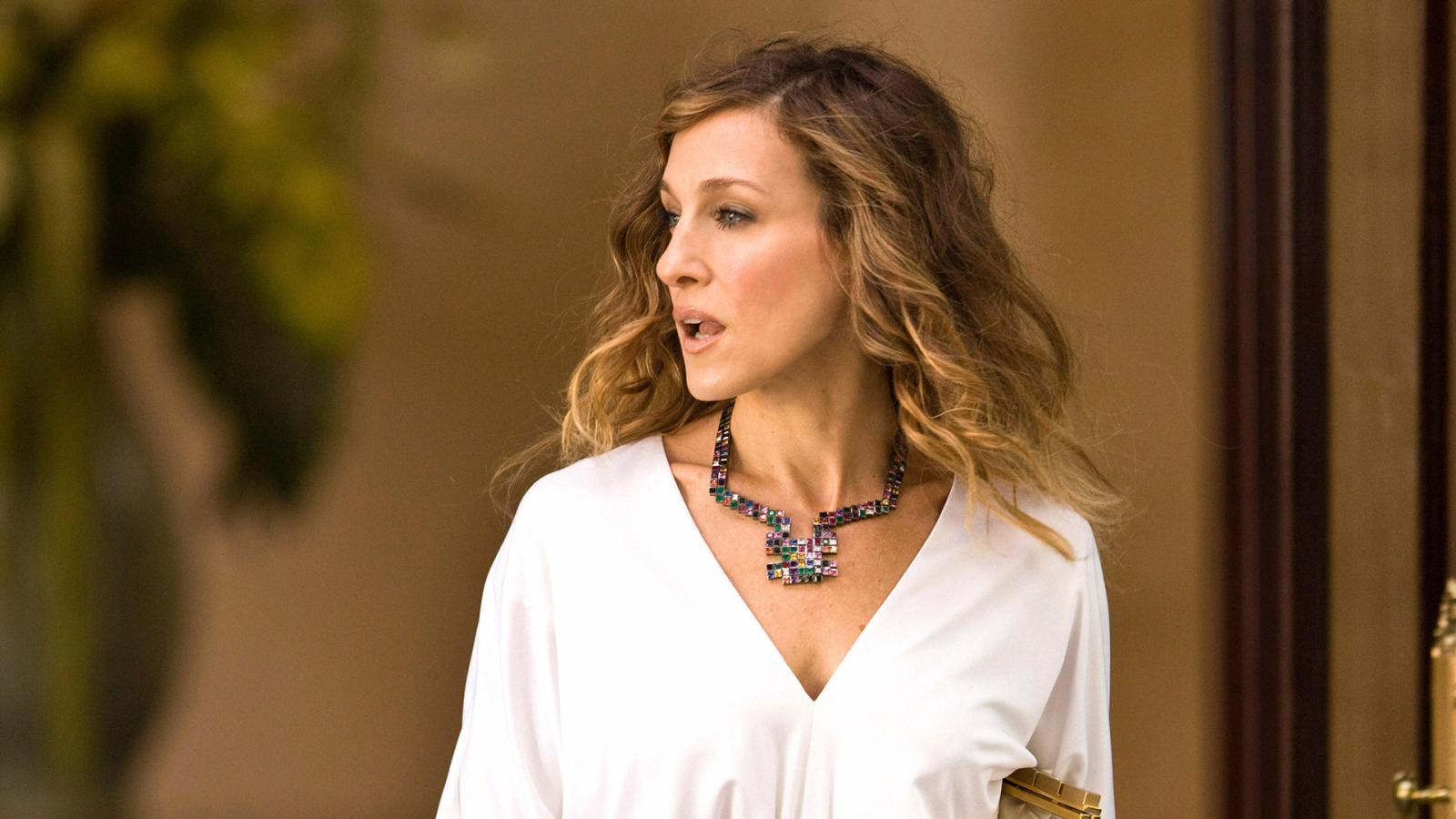 The Most Expensive Item Sarah Jessica Parker Ever Wore On SATC - image 1