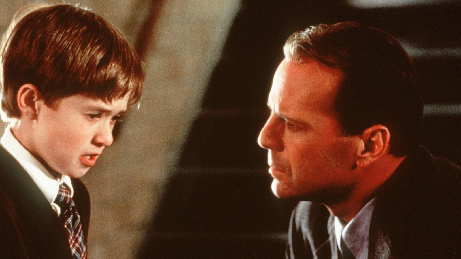 Mind Games Much? Ranking the 15 Best Psychological Thrillers - image 11