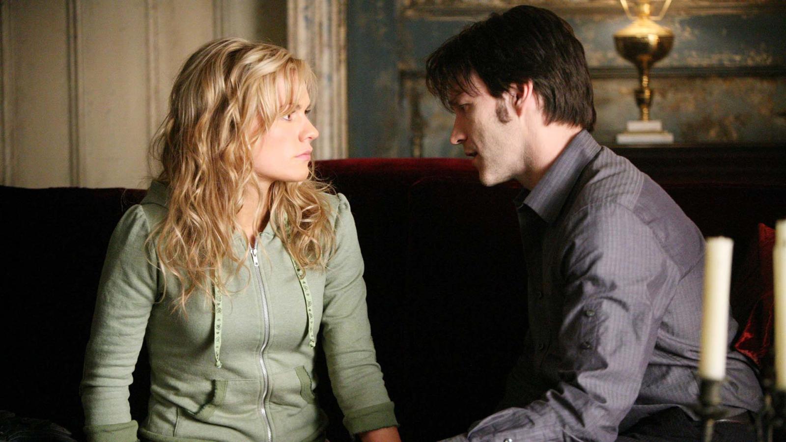 Let's Be Honest Here: 10 Iconic TV Couples With Zero Chemistry - image 2