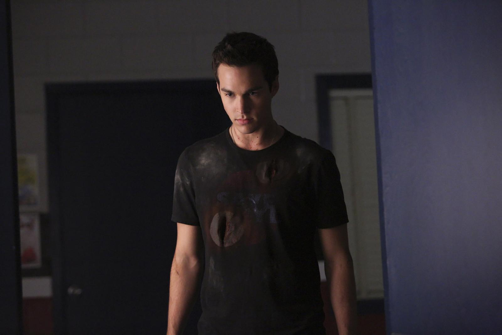 5 Vampire Diaries Characters with Highest Kill Count (No. 5 Alone Has 19 Victims) - image 2