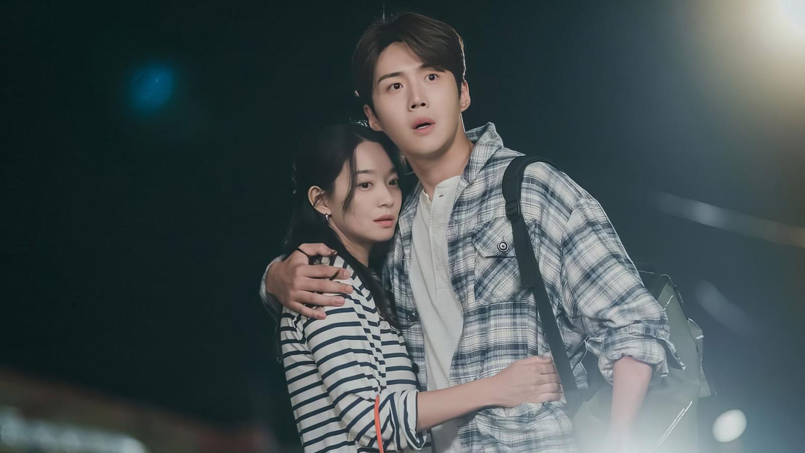 New to K-Dramas? Here Are 7 Top Tier Must Watch Titles to Binge - image 2