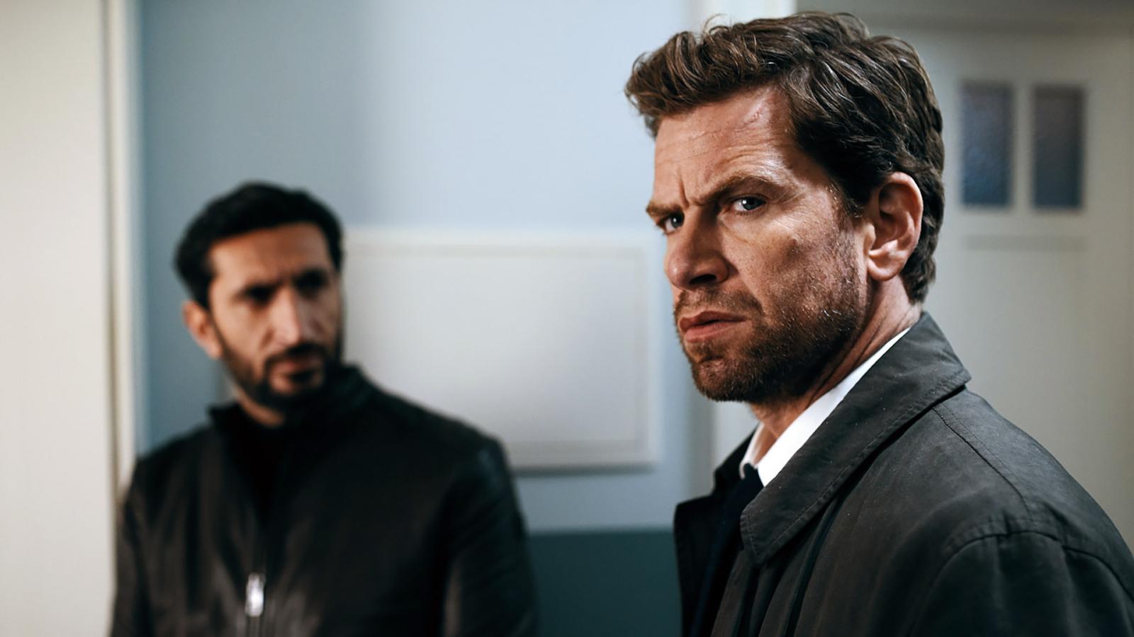 10 Crime Dramas So Gripping, You Won't Be Able To Look Away - image 4