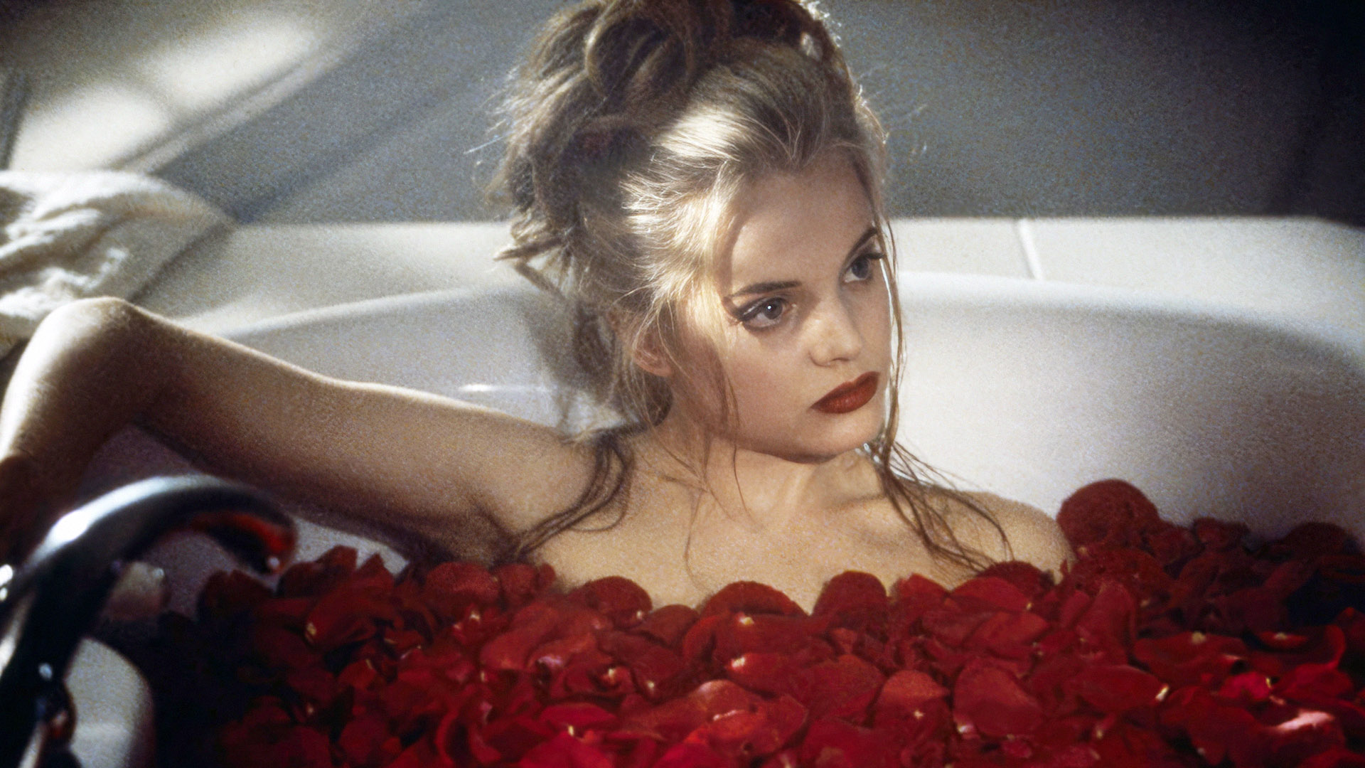Ultimate Late 90s Movies List 20 Films Everyone Should Watch At Least Once