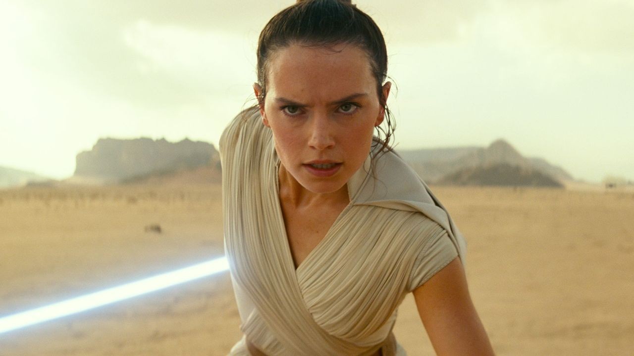 Star Wars Fans, Brace for a Long Wait: Daisy Ridley Says No Rey Movie ...